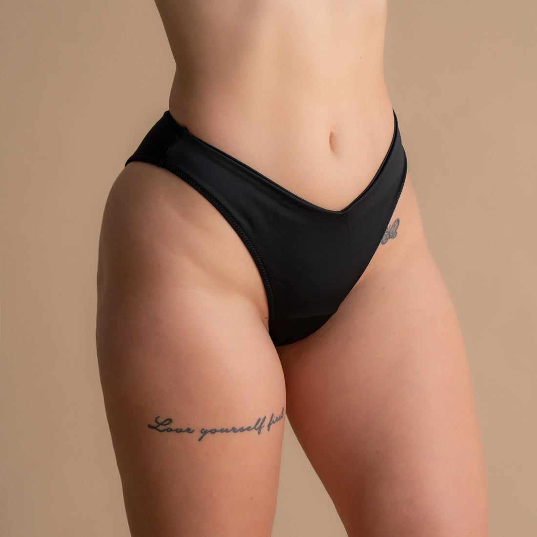 Floena auslaufsichere Perioden-Bikinihose in Schwarz